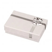 Krabička na prsteny - bílá s potiskem růžiček, stříbrná mašle