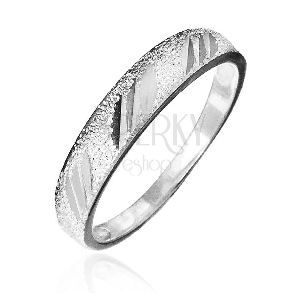 Prsten ze stříbra 925 - pískovaný s lesklými zářezy