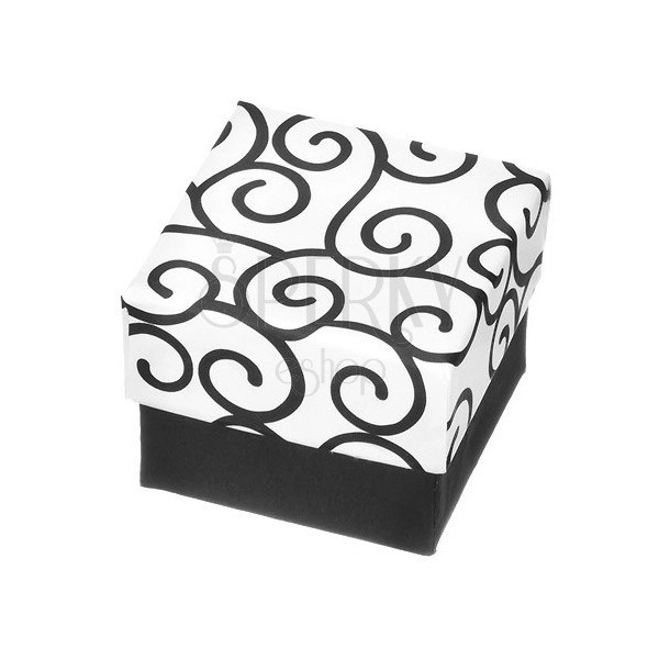 Dárková krabička na prsten - černo-bílá kostka s ornamenty
