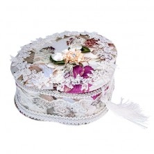 Šperkovnice trojlístek - bílá s květy, krajkou a střapcem