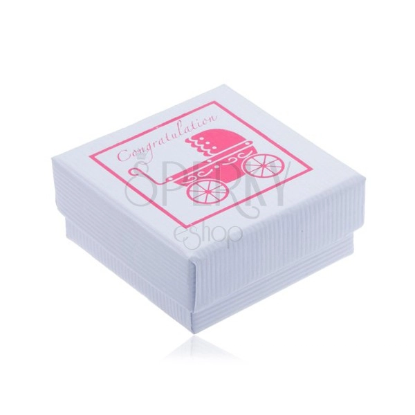 Bílá vroubkovaná krabička na šperk s růžovým dobovým kočárkem