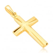 Přívěsek ve žlutém 14K zlatě - lesklý latinský kříž, vyhloubené trojúhelníky 