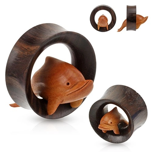 Hnědý dřevěný tunel do ucha, delfín proskakující obručí - Tloušťka : 35 mm