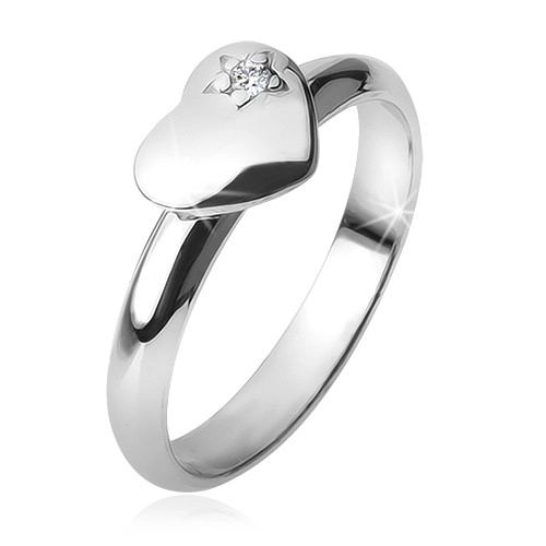 Prsten s vypouklým souměrným srdcem, hvězda, zirkon, ze stříbra 925 - Velikost: 59