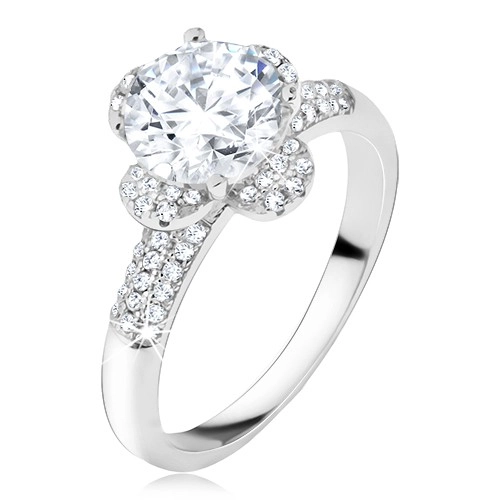 Prsten s čirým zirkonovým květem, kamínky v ramenech, stříbro 925 - Velikost: 58