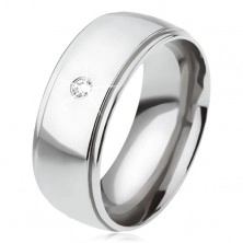 Ocelový prsten s lesklým oblým středovým pásem, čirý zirkon