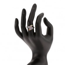 Lesklý prsten - barevné zrníčkovité kamínky, rozvětvená ramena, čirá linie