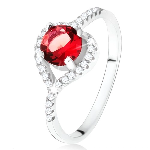 Prsten s asymetrickým zirkonovým srdcem, červený kámen, stříbro 925 - Velikost: 50
