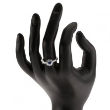 Prsten ze stříbra 925, kulatý tmavě modrý kamínek a čiré zirkony