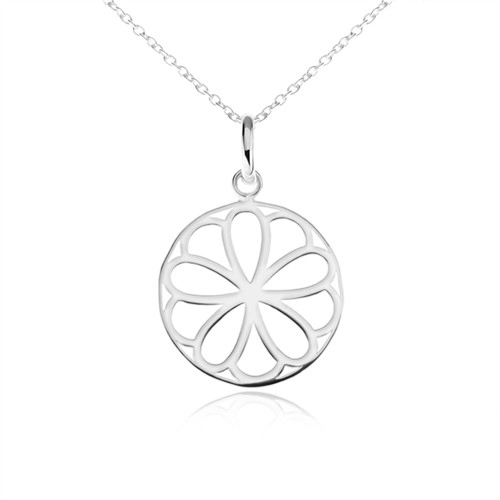 Stříbrný náhrdelník 925, kruhový přívěsek - ozdobně vyřezávaný květ