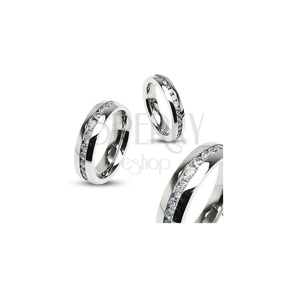 Prsten z chirurgické oceli stříbrné barvy, pás čirých zirkonů