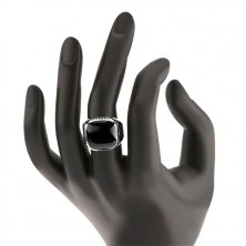 Stříbrný prsten 925, malé kosočtverce, kuličky, černý vypouklý čtverec