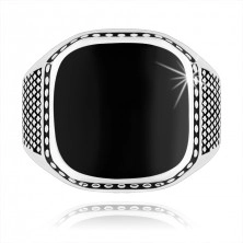 Stříbrný prsten 925, malé kosočtverce, kuličky, černý vypouklý čtverec