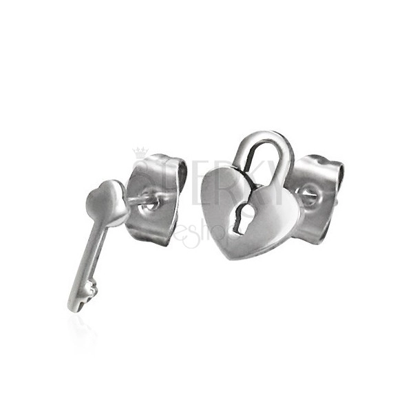 Lesklé ocelové náušnice - rozdílný vzor - zámek a klíč, puzetky