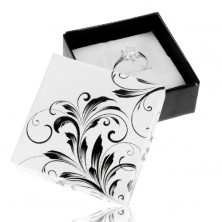 Černobílá dárková krabička na prsten, květinové ornamenty