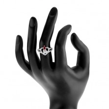 Stříbrný 925 prsten, dvě čirá zirkonová srdce, blyštivý růžový zirkon