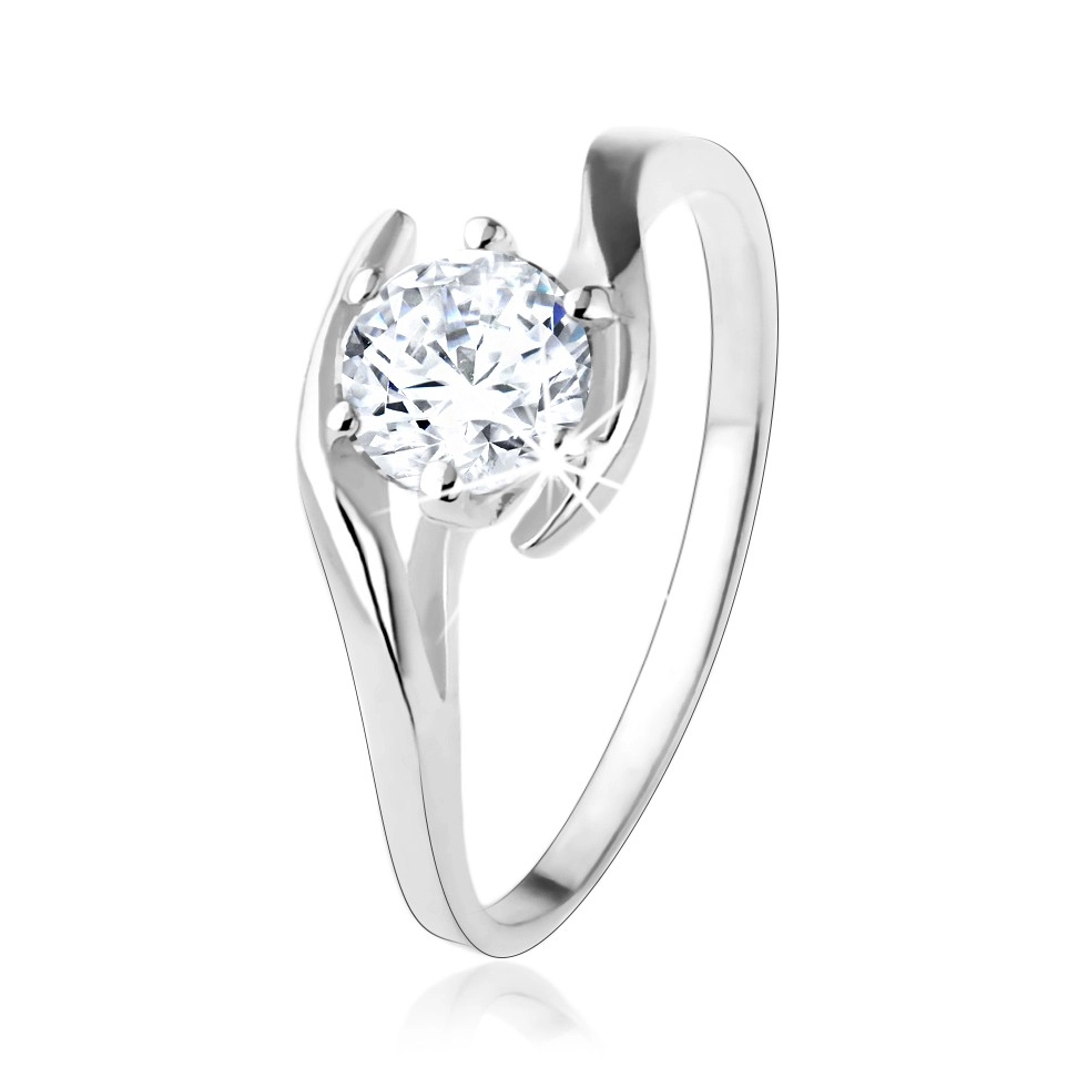 Zásnubní stříbrný prsten 925 - čirý zirkon mezi zvlněnými liniemi - Velikost: 49