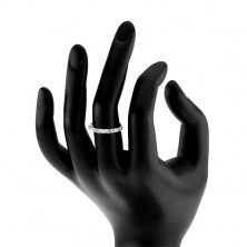 Zásnubní prsten ze stříbra 925, pás čirých zirkonů, hladká ramena
