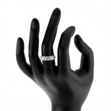 Prsten ze stříbra 925, třpytivé zirkonové linie, lesklý proužek uprostřed