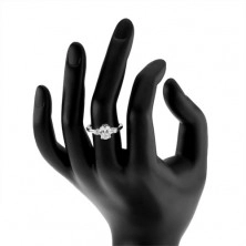 Zásnubní prsten se třemi třpytivými zirkony, stříbro 925