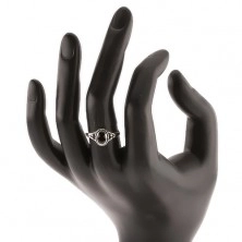 Patinovaný prsten ze stříbra 925, černý ovál, kuličky, vysoký lesk