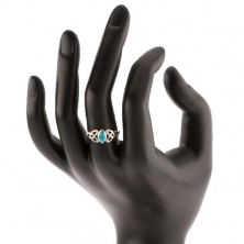 Stříbrný 925 prsten, zrnko v tyrkysové barvě, keltský symbol Triquetra