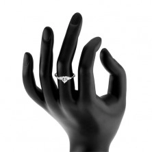 Prsten ze stříbra 925, čiré zirkonové srdíčko, lichoběžníky po stranách