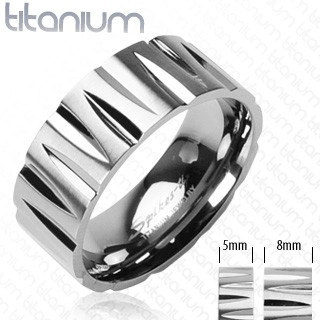 Titanový prsten zářezy ve tvaru náboje - Velikost: 60