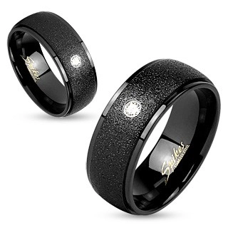Prsten v černém odstínu, ocel 316L, třpytivý povrch, čirý zirkonek, 8 mm - Velikost: 70