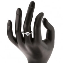 Stříbrný prsten 925, zdobená ramena, blýskavý zirkon, vyřezávaný kotlík