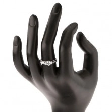 Stříbrný prsten 925, čirá zirkonová linie, kulatý zirkonek v ozdobném kotlíku