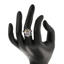 Prsten ve stříbrném odstínu zdobený barevnými a čirými zirkony