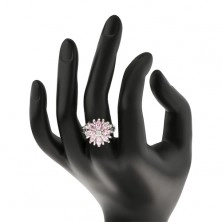 Lesklý prsten, stříbrný odstín, blýskavý květ z barevných zrníčkovitých zirkonů