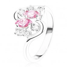Prsten stříbrné barvy se zvlněnými rameny, růžové a čiré zirkony