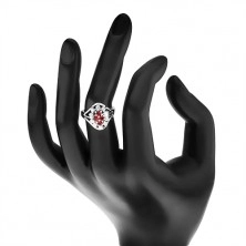 Lesklý prsten s rozdělenými rameny, červeno-čirý zirkonový květ