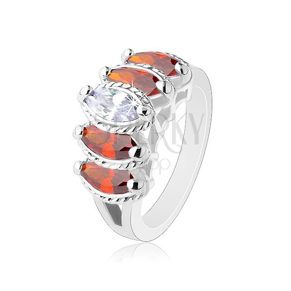Prsten s rozdělenými rameny, oranžová a čirá zrnka s vroubkovaným lemem