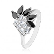 Lesklý prsten stříbrné barvy, čiré zirkony, černá broušená zrnka