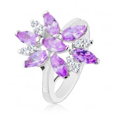 Prsten ve stříbrné barvě, velký květ z fialových a čirých zirkonů