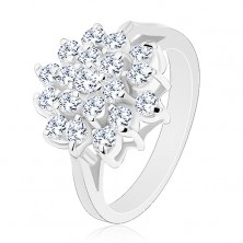 Lesklý prsten ve stříbrné barvě, velký květ z kulatých čirých zirkonků