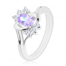 Prsten ve stříbrném odstínu, světle fialový ovál, lesklé obloučky, čiré zirkonky
