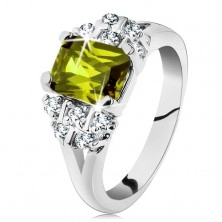 Prsten ve stříbrném odstínu, obdélníkový zirkon v zelené barvě, čiré zirkonky
