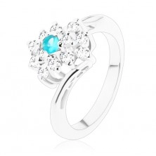 Třpytivý prsten ve stříbrném odstínu, obdélník v čiré a světle modré barvě