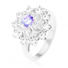 Třpytivý prsten ve stříbrném odstínu, kontura květu, kulaté zirkony