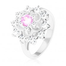 Třpytivý prsten ve stříbrném odstínu, kontura květu, kulaté zirkony