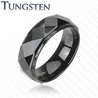 Černý prsten z wolframu, vyvýšený pás s lesklým broušeným povrchem, 8 mm - Velikost: 66
