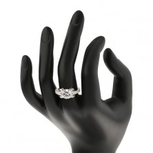 Zásnubní prsten ze stříbra 925, kulatý zirkon v čiré barvě, třpytivé pásky