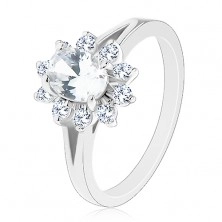 Lesklý prsten ve stříbrném odstínu, zirkonový oválný kvítek čiré barvy