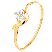 Prsten ze žlutého 14K zlata - čirý zirkonový kvítek, zvlněné rameno