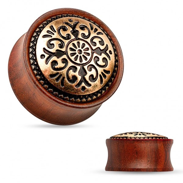 Sedlový plug do ucha ze dřeva mahagonové barvy, vyřezávaný kruh