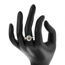 Rhodiovaný prsten, stříbro 925, oválný světle zelený zirkon, čirý zirkonový lem